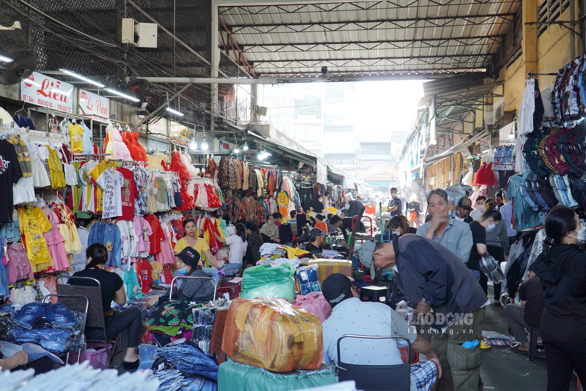 Nguồn hàng sỉ quần áo Hướng dẫn tìm kiếm và lựa chọn Nguồn hàng sỉ quần áo Hướng dẫn tìm kiếm và lựa chọn