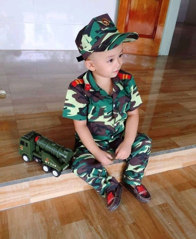 Bộ đồ rằn ri cho bé – Phong cách cá tính và năng động