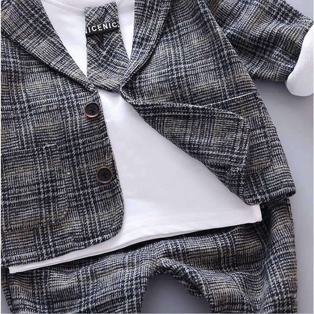 Bộ Đồ Vest Bé Trai – Thời Trang Sang Trọng Cho Các Bé Bộ Đồ Vest Bé Trai – Thời Trang Sang Trọng Cho Các Bé