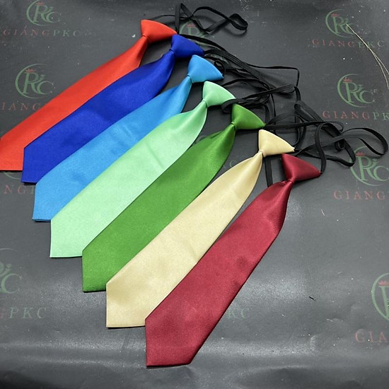 Cà Vạt Cho Bé Trai Phong Cách Đẳng Cấp Nhỏ Gọn