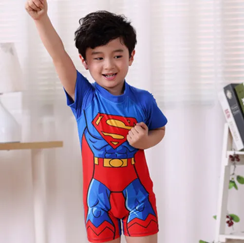 Đồ bộ siêu nhân cho bé trai – Phong cách mạnh mẽ và năng động