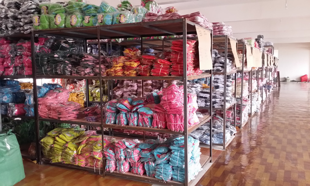 <strong><strong>Kho Sỉ Đồ Em Bé</strong></strong> Online - Giao Hàng Toàn Quốc