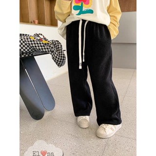 Quần Nhung Tăm Cho Bé Gái – Năng Động Và Thời Trang