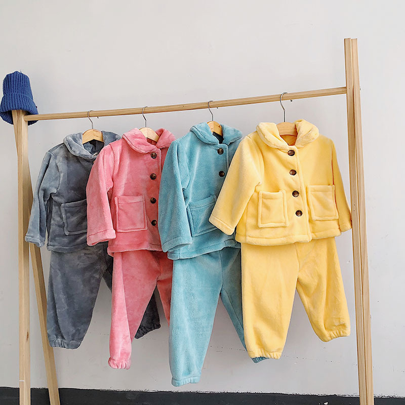 Quần Áo Mùa Đông Cho Bé Gái Giá Sỉ – Giải Pháp Ấm Áp Và Thời Trang