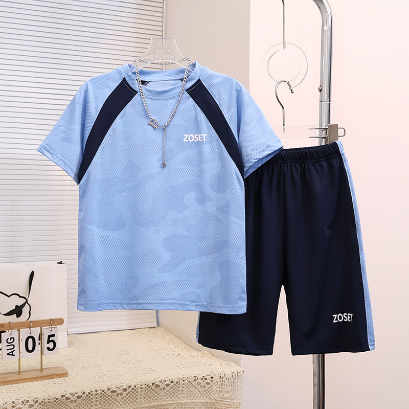 Sỉ Đồ Bộ Thể Thao Bé Trai – Lựa Chọn Hoàn Hảo Cho Sự Năng Động