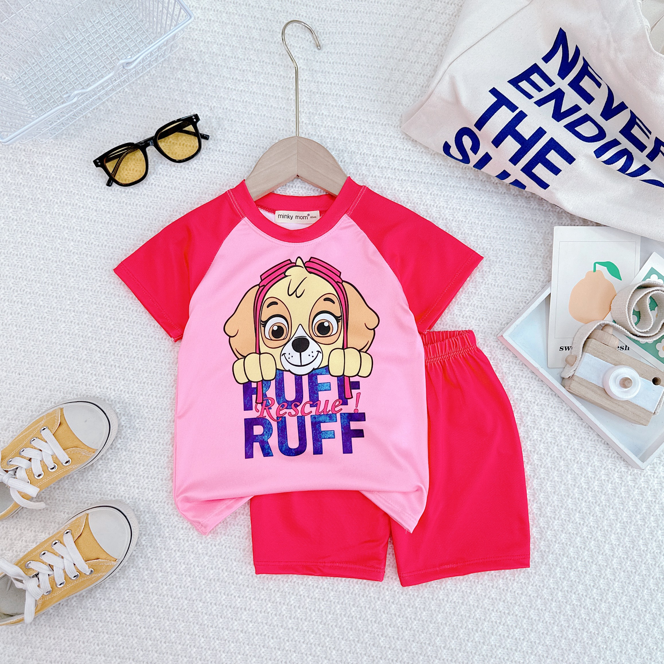 Sỉ Bộ Minky Mom Cho Bé: Sự Lựa Chọn Hoàn Hảo Cho Bé Yêu Sỉ Bộ Minky Mom Cho Bé: Sự Lựa Chọn Hoàn Hảo Cho Bé Yêu