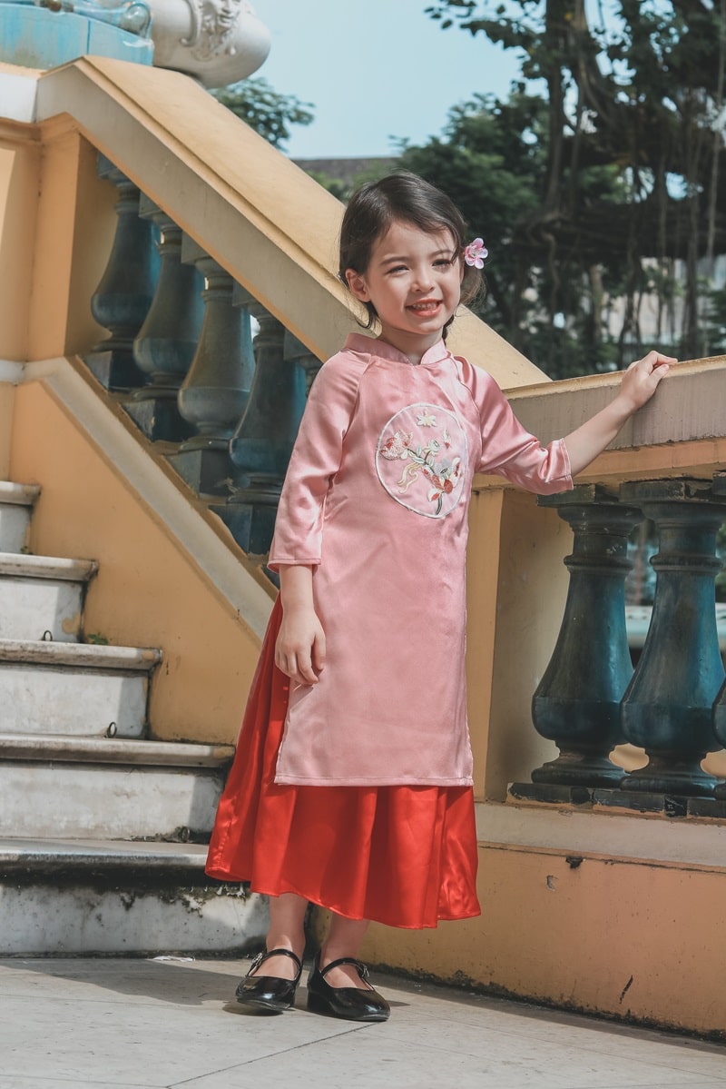  Sỉ Áo Dài Cho Bé Gái – Lựa Chọn Hoàn Hảo Cho Các Bé