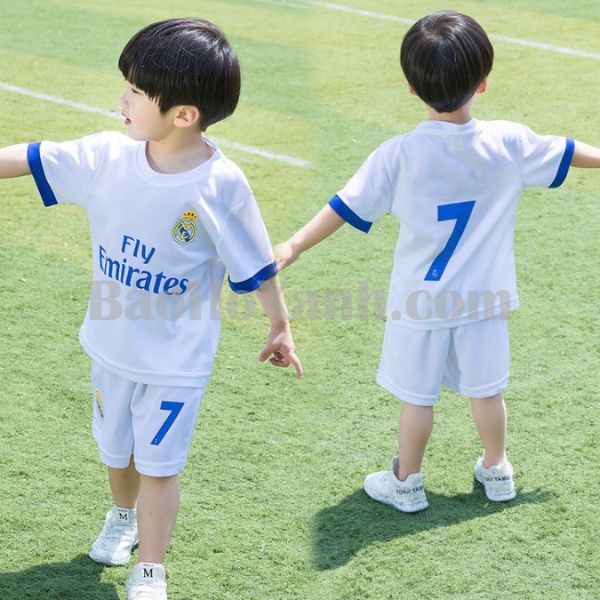 Sỉ Áo Thể Thao Trẻ Em: Nơi Khởi Đầu Cho Tương Lai Năng Động Của Bé