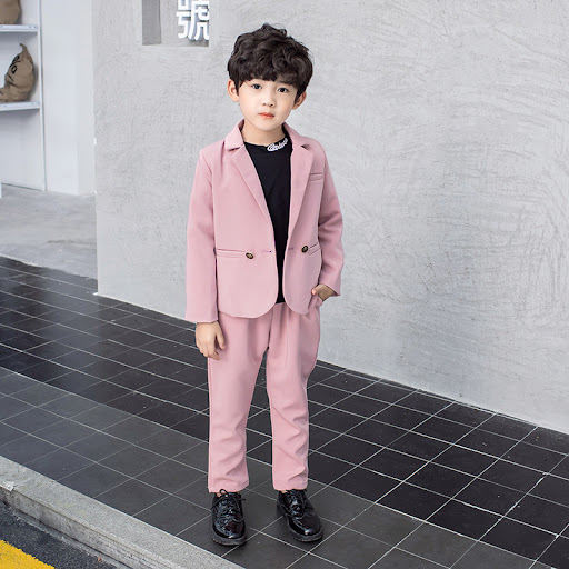 Sỉ Bộ Vest Bé Trai 12 Tuổi – Tạo Dáng Sang Trọng Cho Quý Ông Nhí