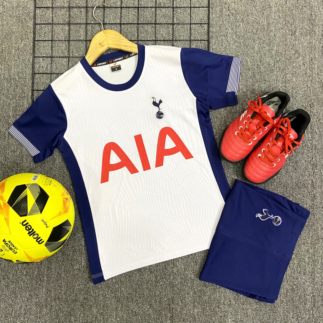 Sỉ Đồ Thể Thao Trẻ Em: Lựa Chọn Tốt Nhất Cho Sự Phát Triển Của Bé