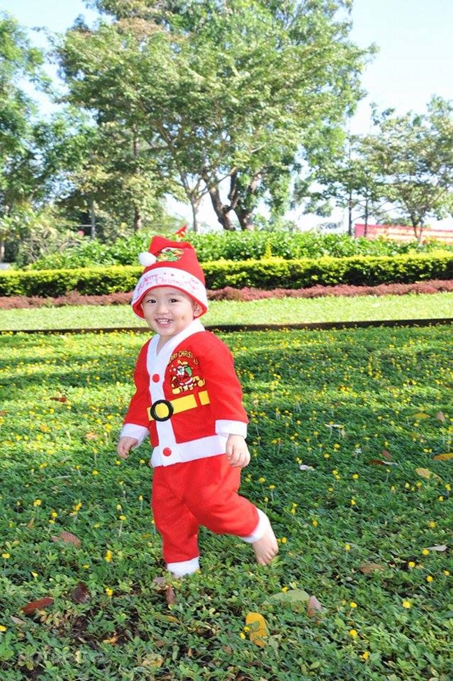 Sỉ Quần Áo Noel Cho Bé Trai: Xu Hướng và Lựa Chọn Ấn Tượng