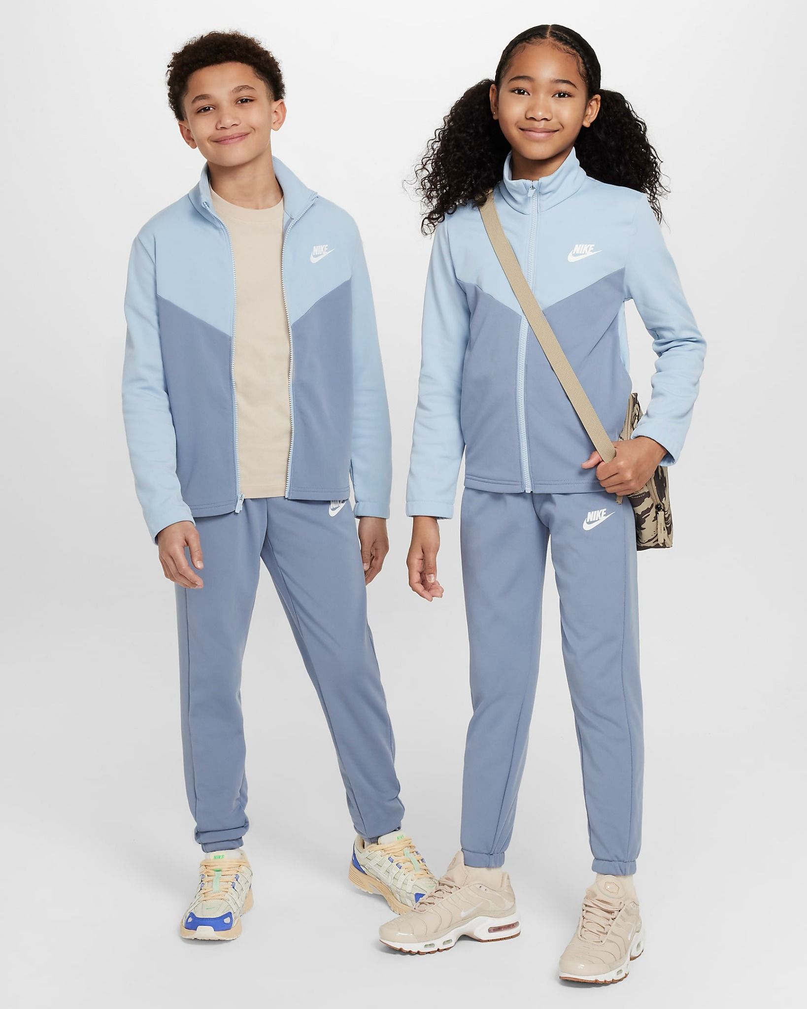 Cửa Hàng Sỉ Quần Áo Thể Thao: Địa Chỉ Tin Cậy Cho Các Nhà Bán Lẻ