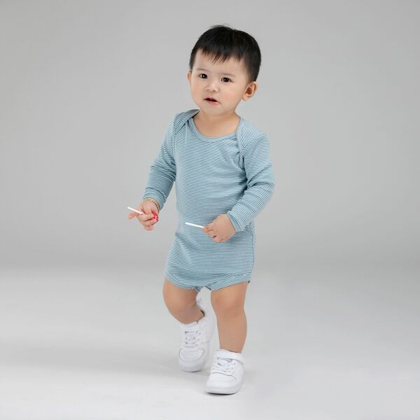 Sỉ Quần Áo Trẻ Sơ Sinh Bé Gái - Tìm Hiểu Thị Trường và Kinh Nghiệm Kinh Doanh